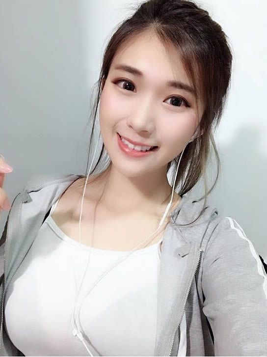 Ƭ