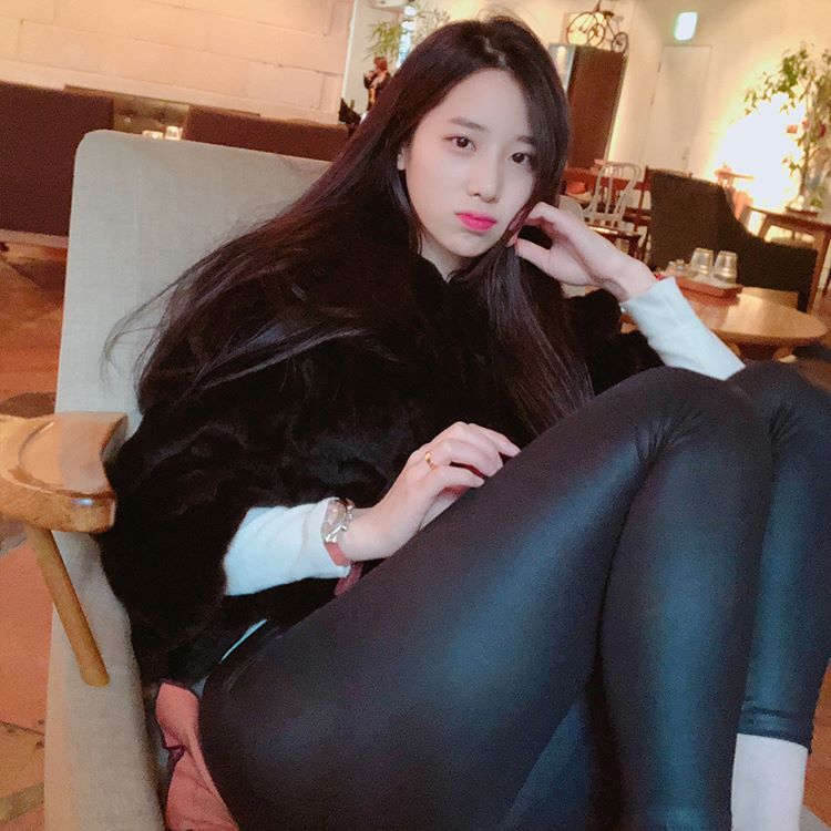 Ƭ