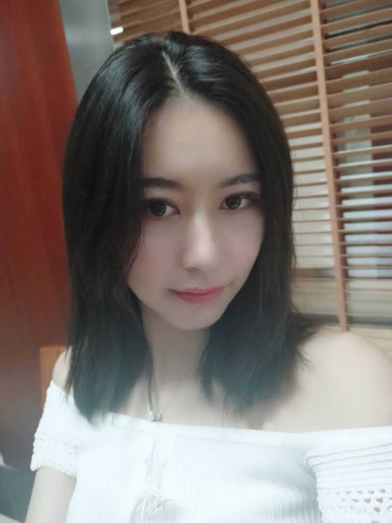 Ƭ