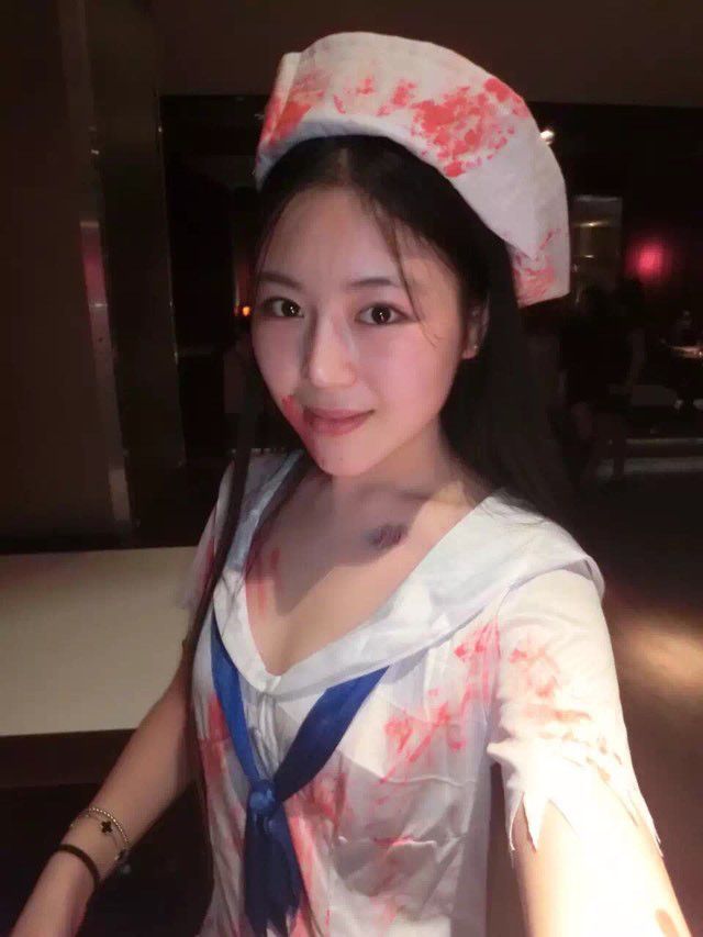 Ƭ
