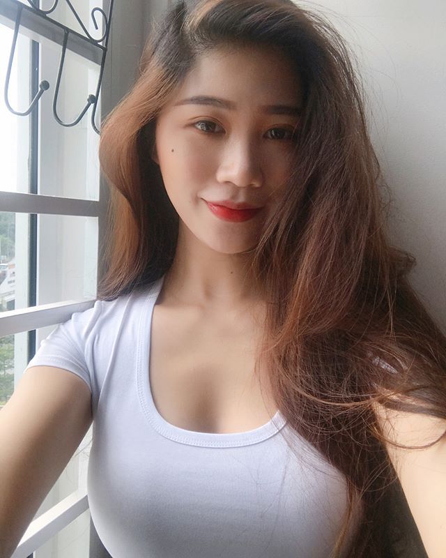 Ƭ