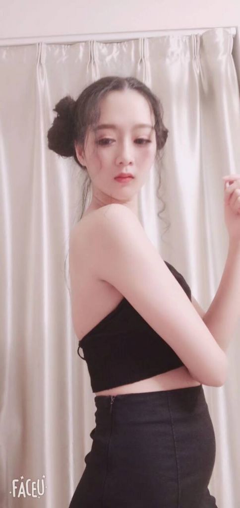 Ƭ