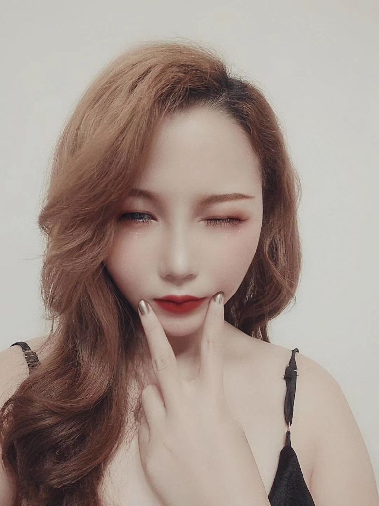 Ƭ