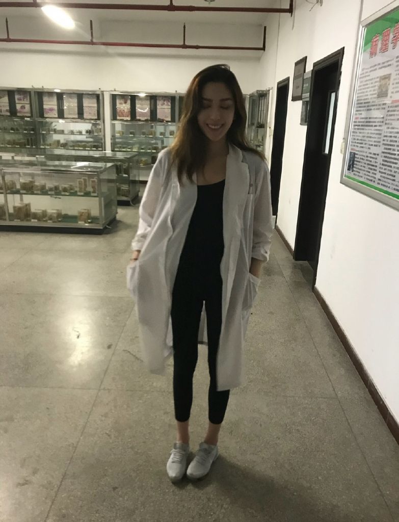 Ƭ