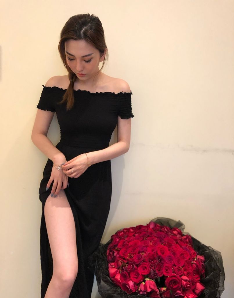 Ƭ