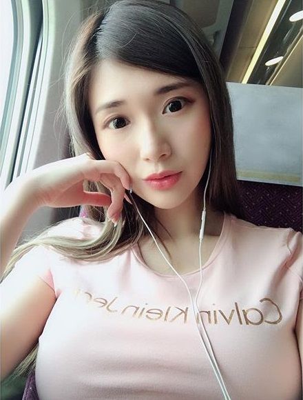 Ƭ
