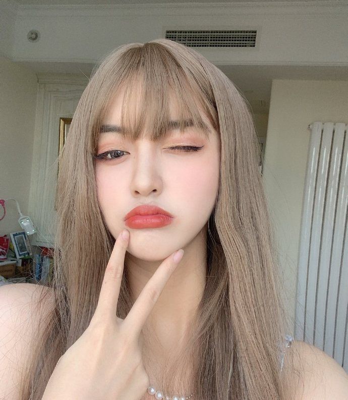 Ƭ