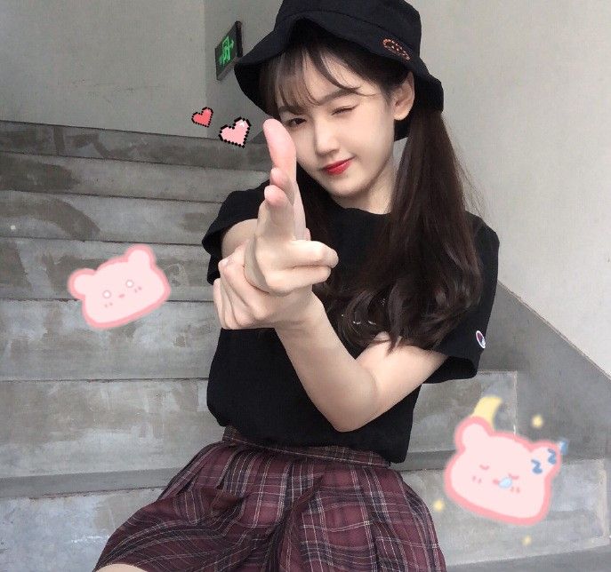 Ƭ
