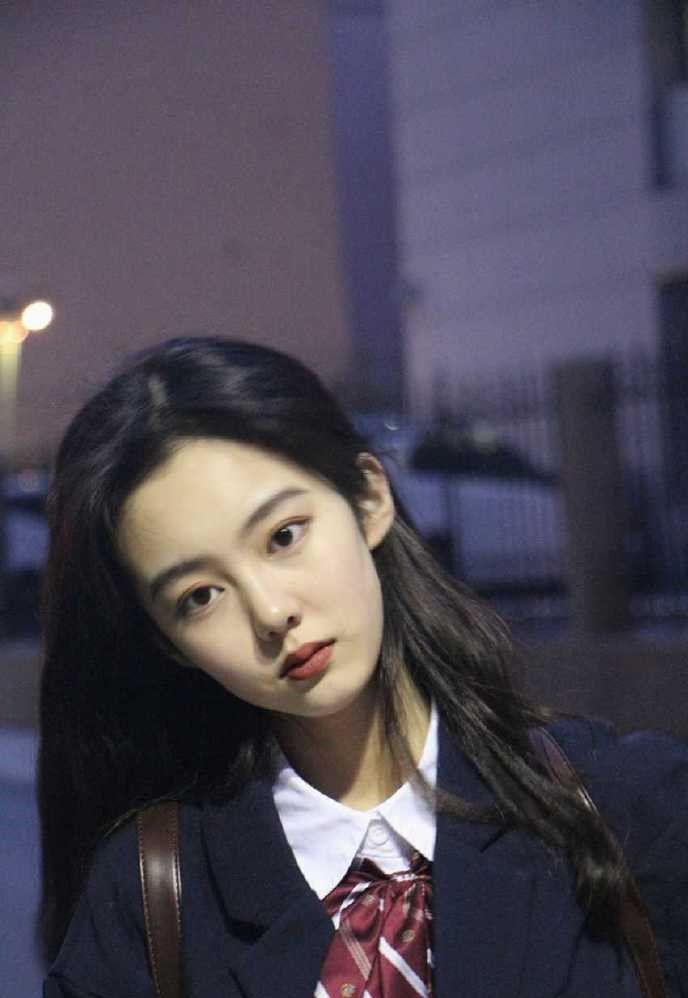 Ƭ