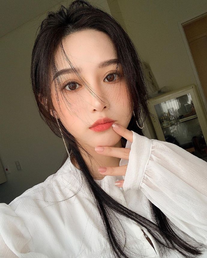 Ƭ