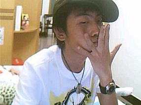 �������κ�ɫ�ռ�