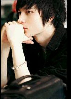 �������α���