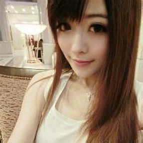 ε