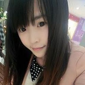 ϲ黳