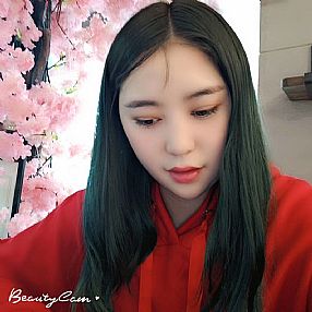 Ů
