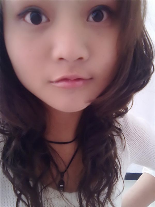 Ʒ