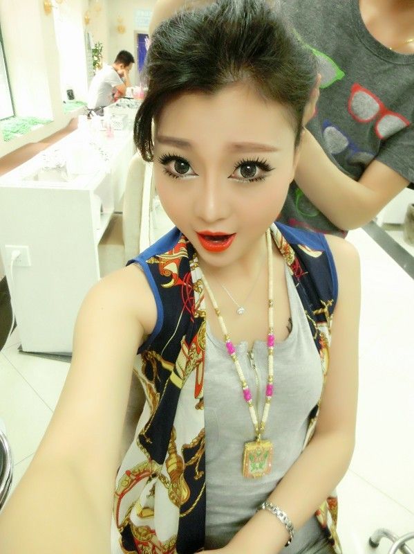 ��������