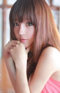澲