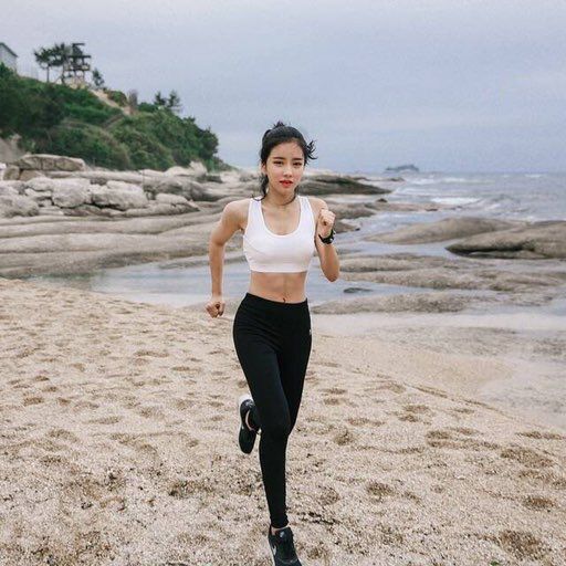 �Ϻ�/���������浥�߾���