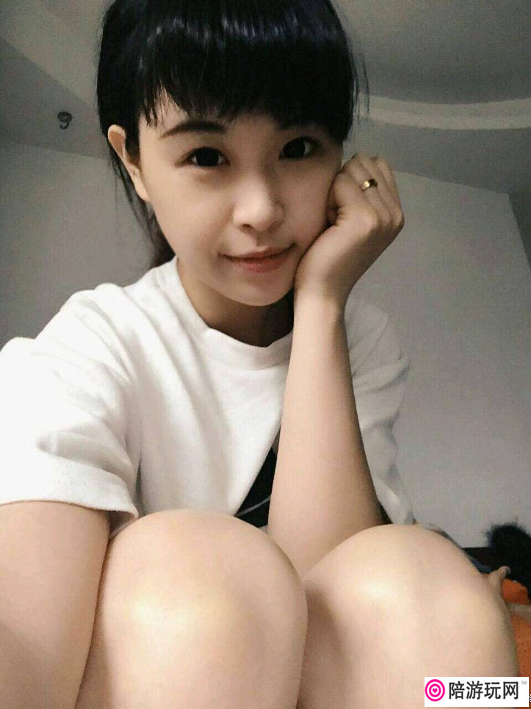 ͩ