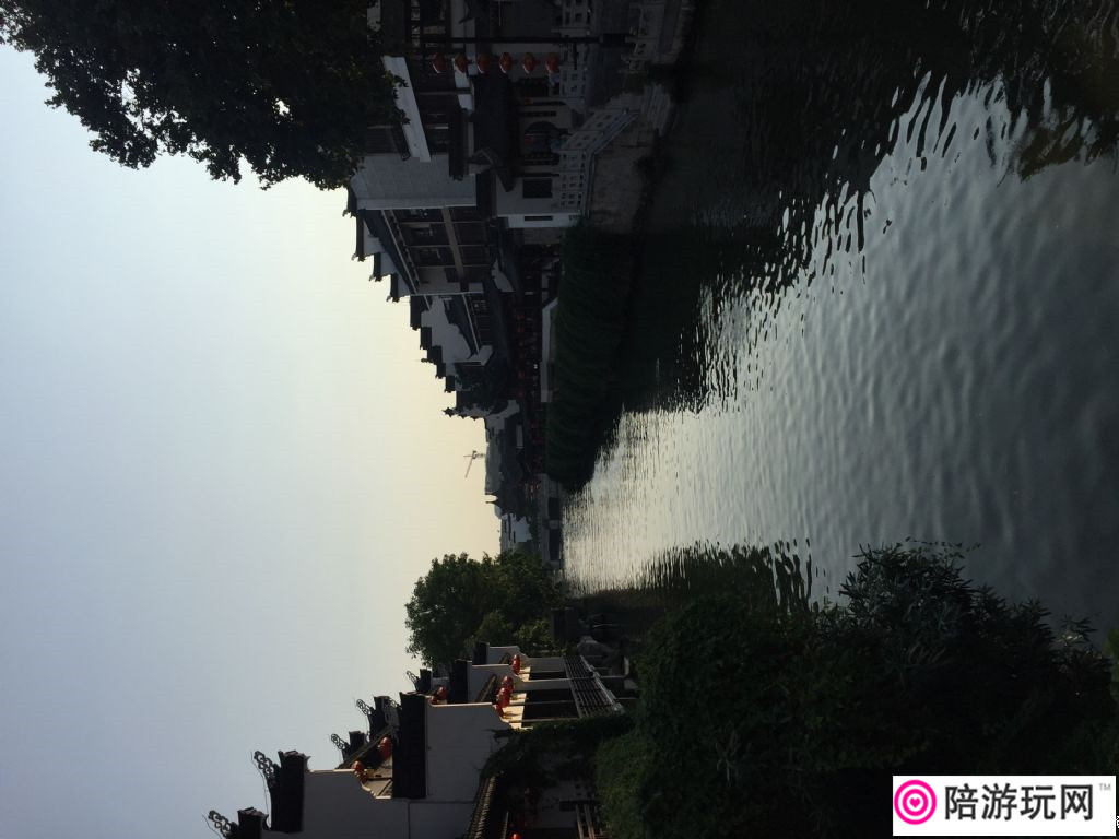 �Ϻ���������