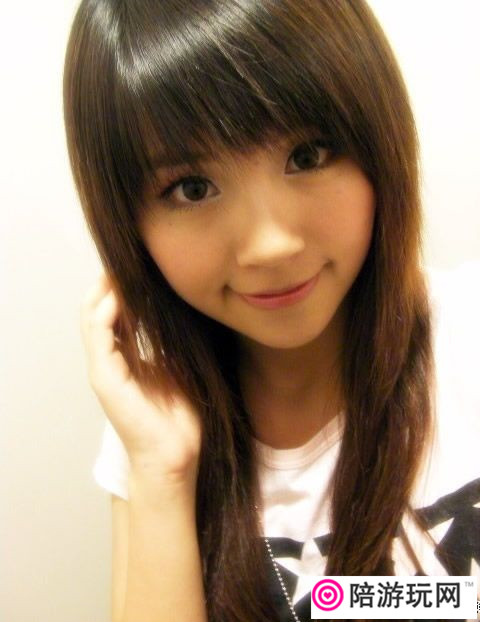 �Ϻ������޻��ഺ��Ů