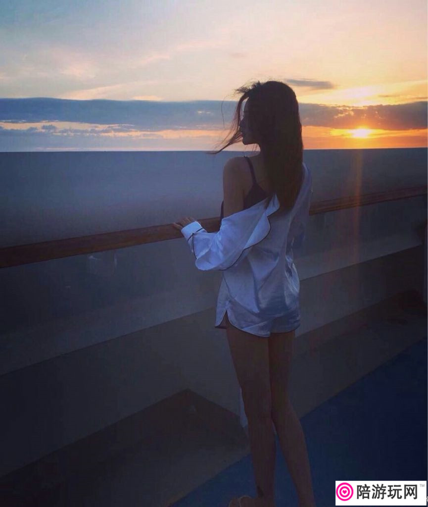 �Ϻ�����������ͬѧ