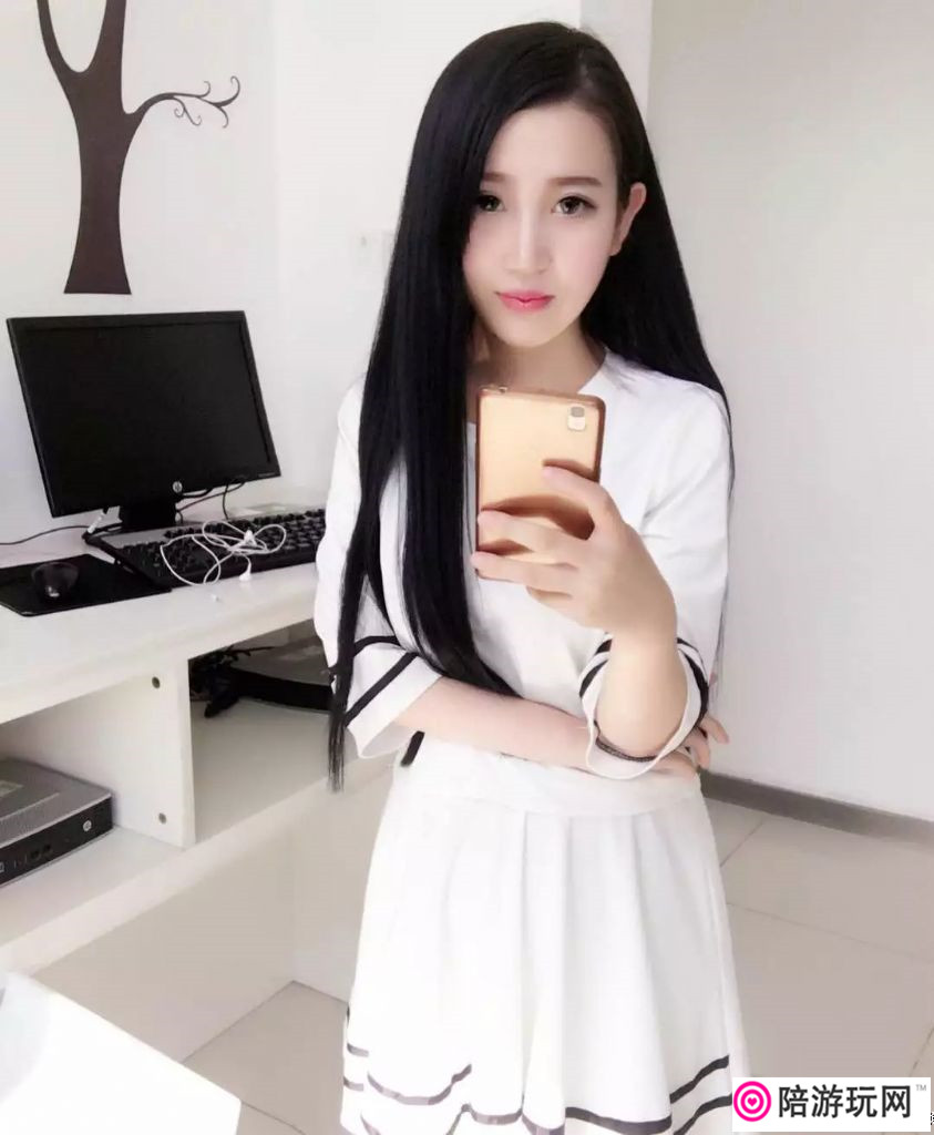 �Ϻ����溦�ߵ�Ů��