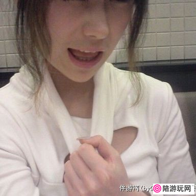 �Ϻ������Ĭ